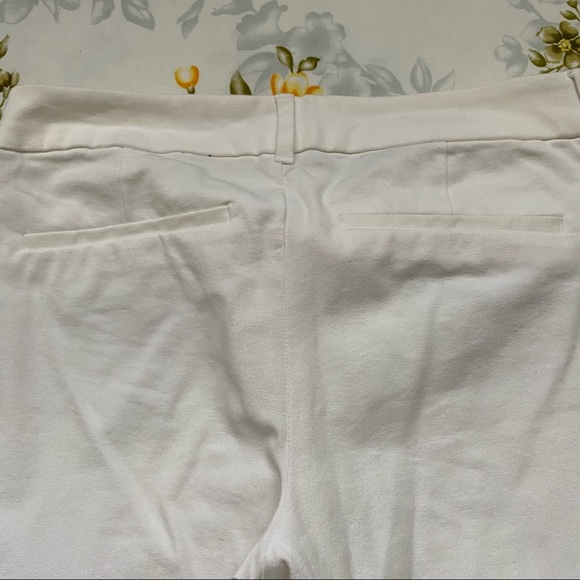 Old Navy Size 4 “The Diva” White Pants - Picture 4 of 12